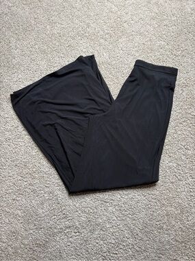 Tadashi Shoji Mesh Flyaway Pants